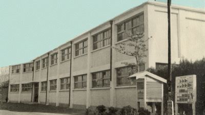 해운대elegy20 변소앉아 담배빨다 누나한테 들켜